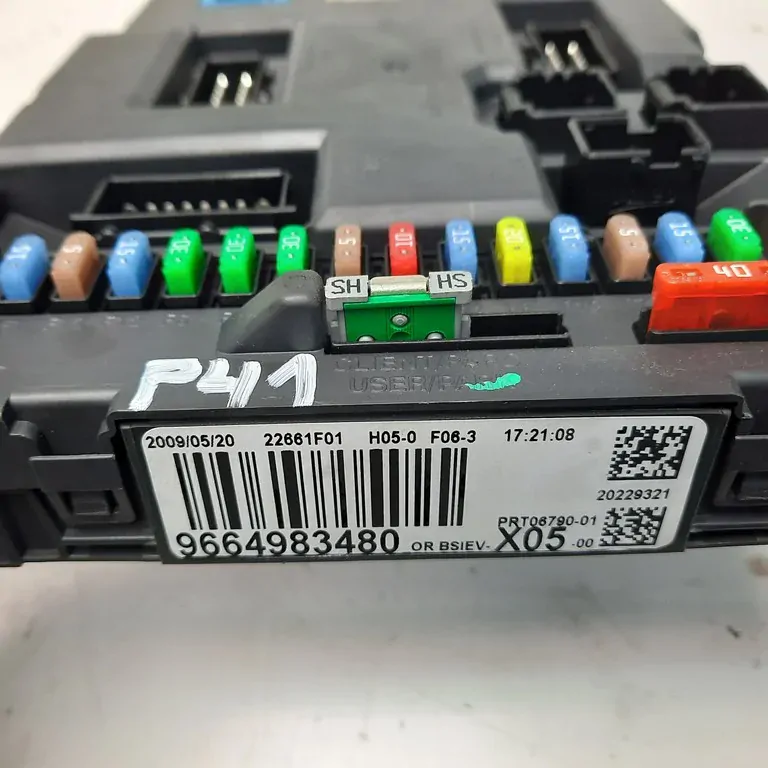 Citroen C3 Picasso BSI 9664983480