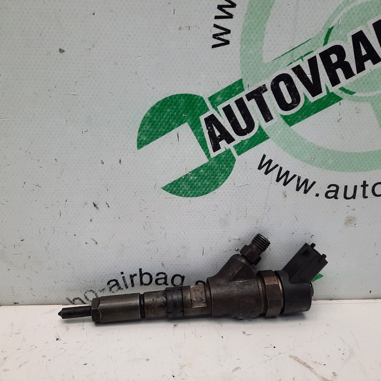 Vstrekovacia tryska Citroen Xsara Picasso 2.0 HDi 0445110044