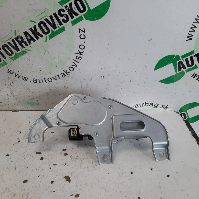 Motorček stieračov Suzuki Swift 2006