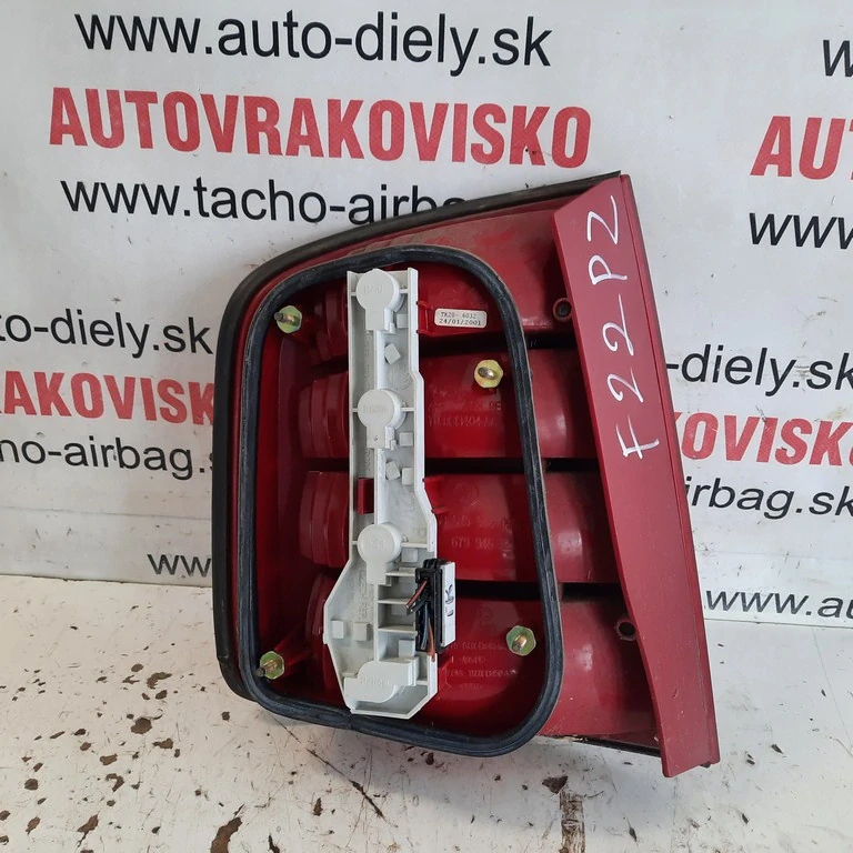 Zadné svetlo pravé Škoda Fabia I sedan combi