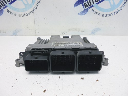 Riadiaca jednotka motora Citroen C3 Picasso 1.6 HDi 0281019819