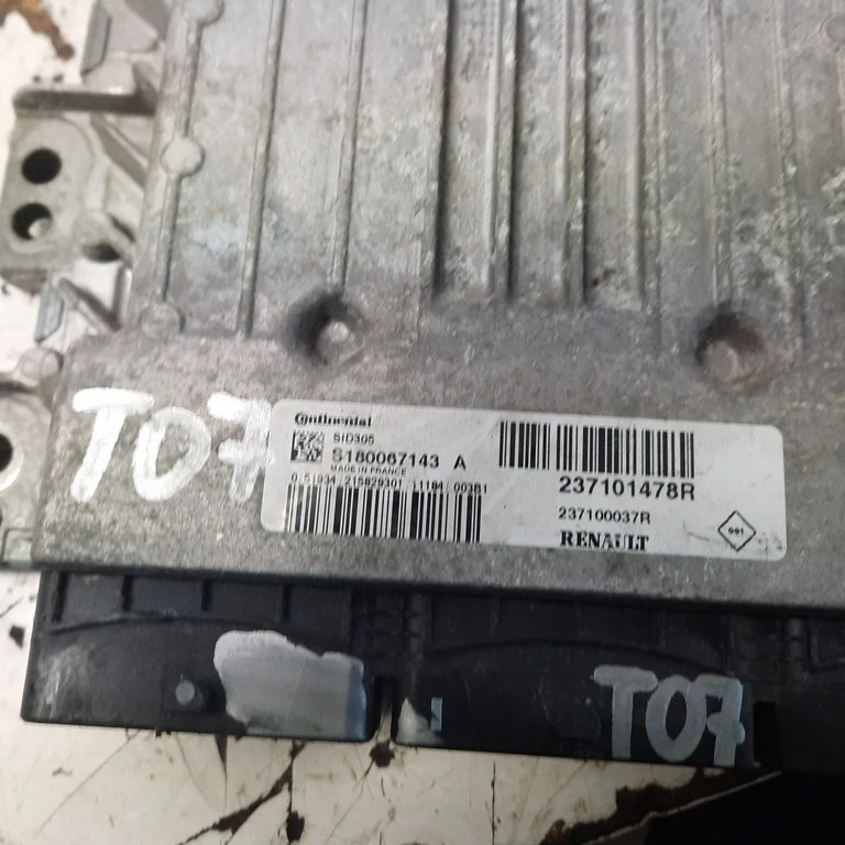 Riadiaca jednotka Renault Fluence 237101478R