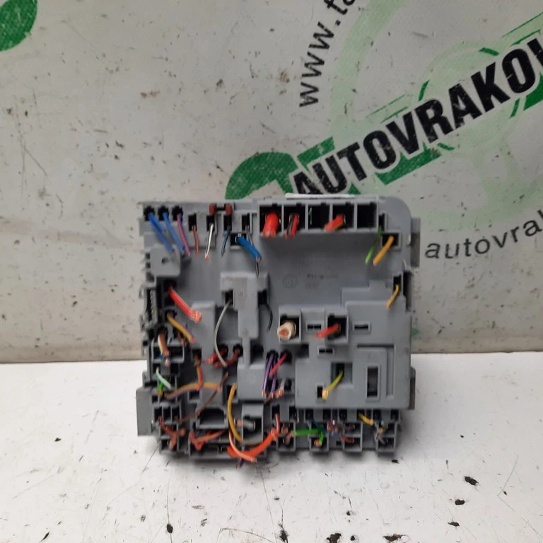 Poistková skrinka Fiat Punto EVO 51827977