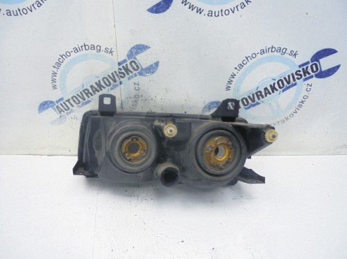 Predné svetlo BMW 316 PP