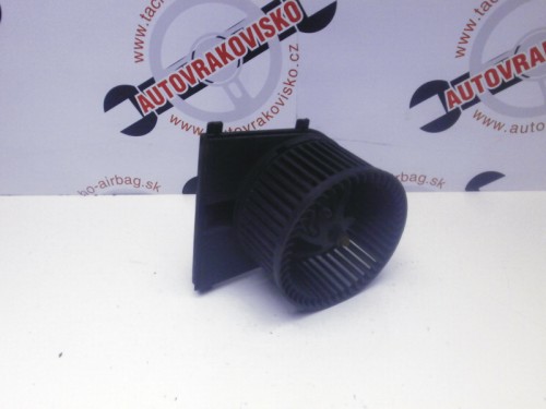 Motorček kúrenia Seat Toledo II 1J1819021A