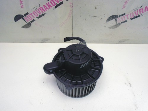 Motorček kúrenia Hyundai Accent II F00S330024