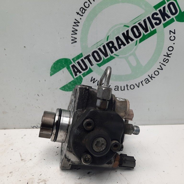 Vstrekovacie čerpadlo Toyota Corolla Verso 2.2 D 22100-0R020