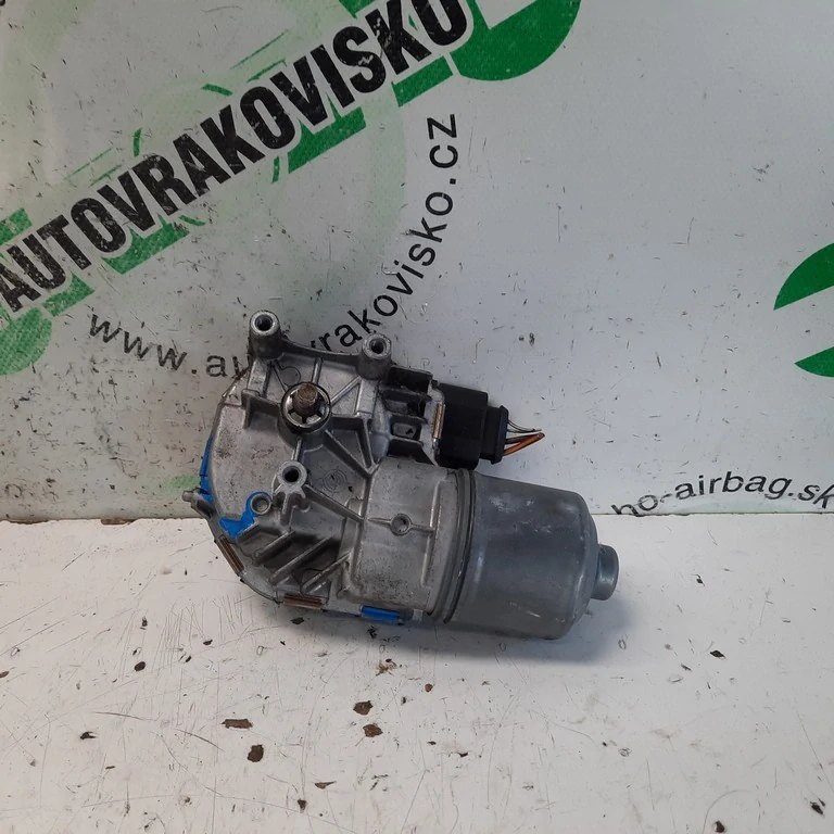 Motorček stieračov Seat Altea XL lavý 5P095511B