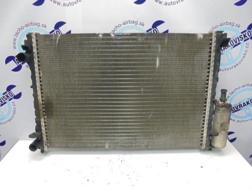 Chladič motora Renault Laguna 1.9 dCi 7701045345