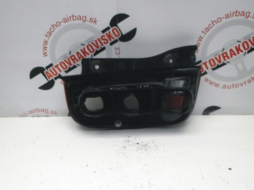 Zadné svetlo Nissan Micra III