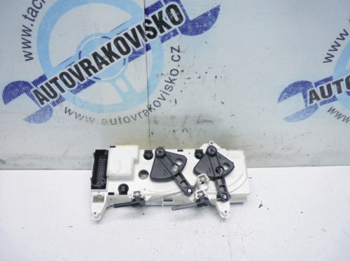 Ovládač kúrenia Renault Megane Scenic 651947U