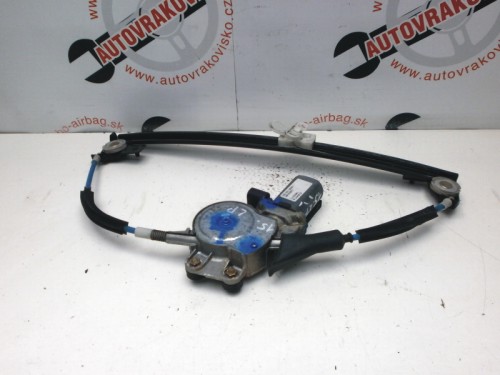 Sťahovanie okna Alfa Romeo 147 LP
