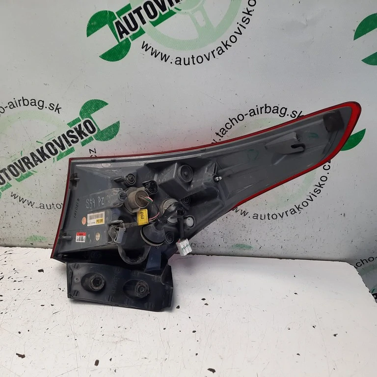 Zadné svetlo Hyundai i30 II HB pravé