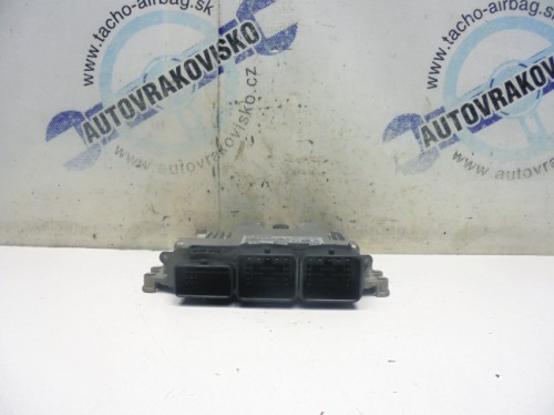 Riadiaca jednotka motora Peugeot 207 1.6 HDi 0281015848