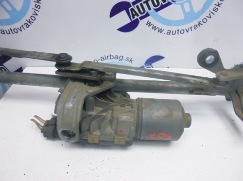 Motorček stieračov Peugeot 308 0390241869