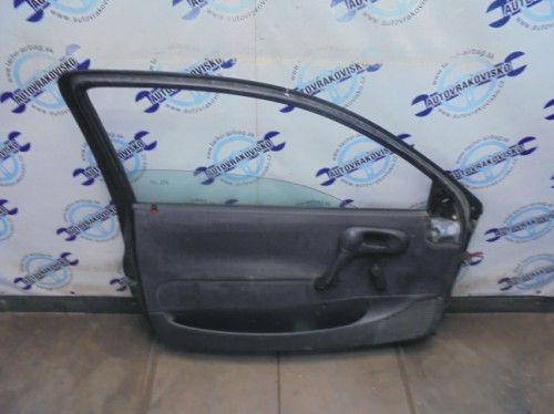 Ľavé predné dvere Opel Corsa B 3.dv.