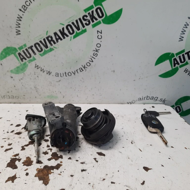 Spínacia skrinka Seat Ibiza 4B0905851C