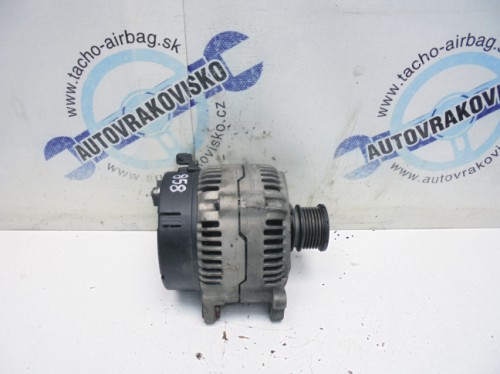 Alternátor Audi A4 028903018B