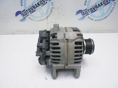Alternátor Renault Clio III 0124425037