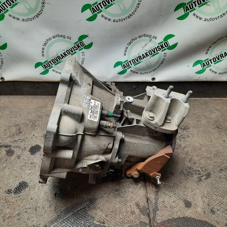 Prevodovka Ford Fiesta MK6 1.4 8A6R7002JA