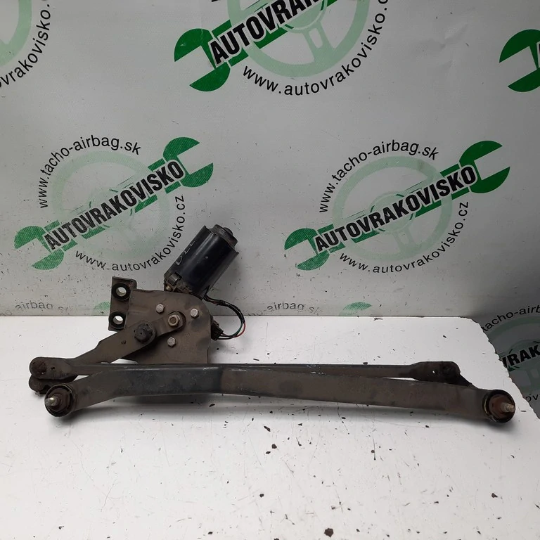 Motorček stieračov predný pantograf Fiat Seicento TGE424D