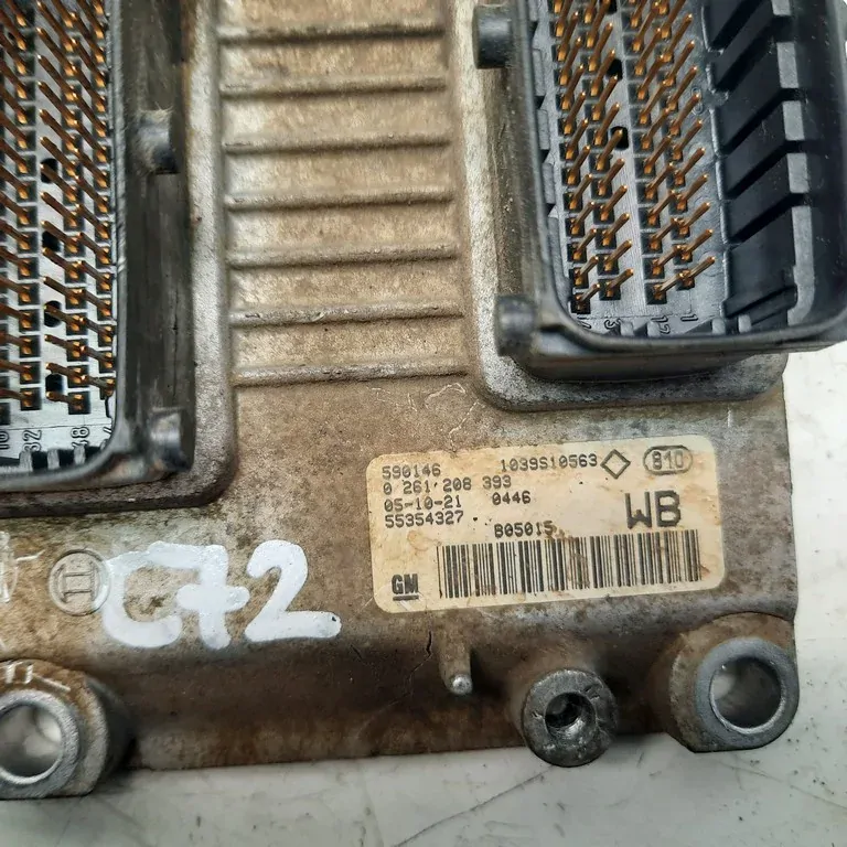 Riadiaca jednotka motora Opel Corsa C 1.0 0261208393