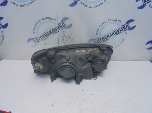 Predné svetlo Hyundai Elantra LP