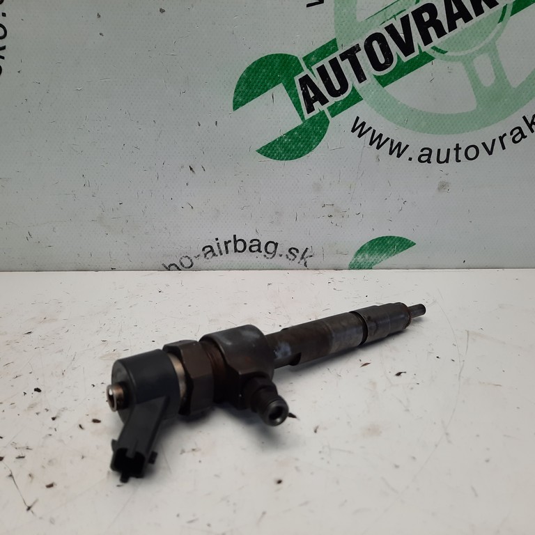 Vstrekovacia tryska Fiat Multipla 1.9 JTD 0445110002