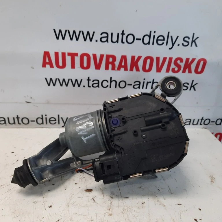 Motorček stieračov Ford Focus MK3 lavý BM51-17504-AM