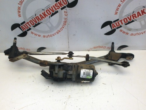 Motorček stieračov Renault Clio III 8200268931