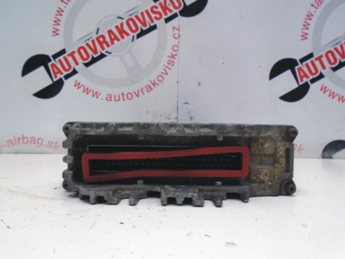 Riadiaca jednotka motora Renault Megane Scenic 1.9 dTi 0281001969