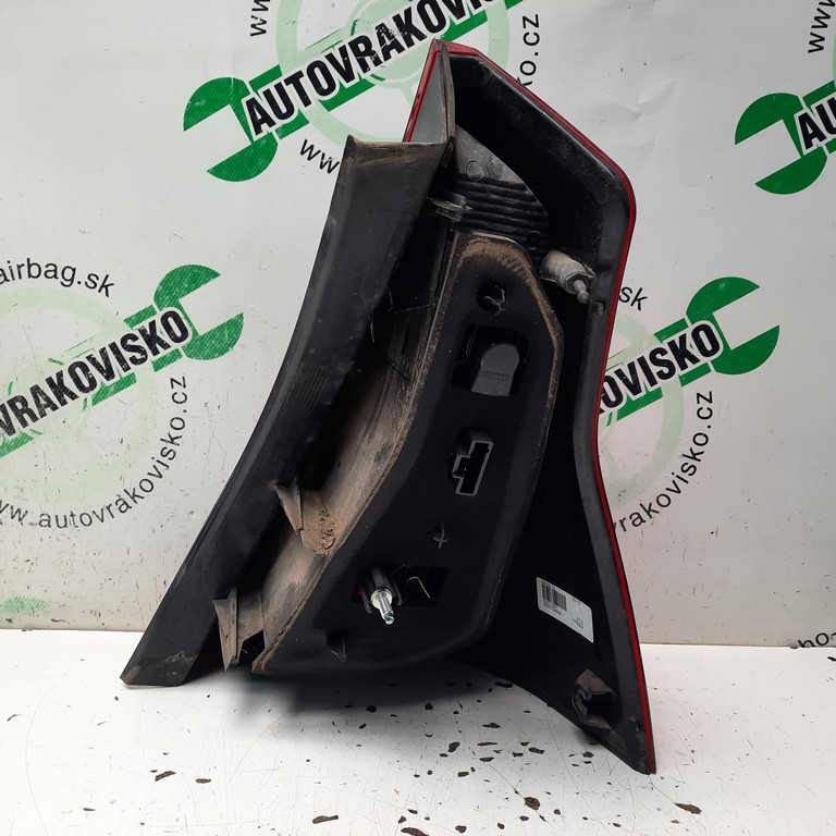 Zadné svetlo Dacia Sandero I ľavé