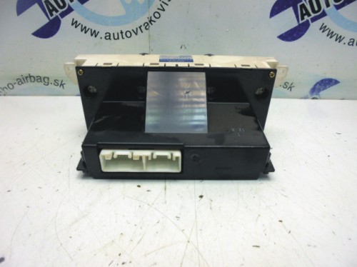 Ovládač kúrenia Toyota Avensis 55900-05090