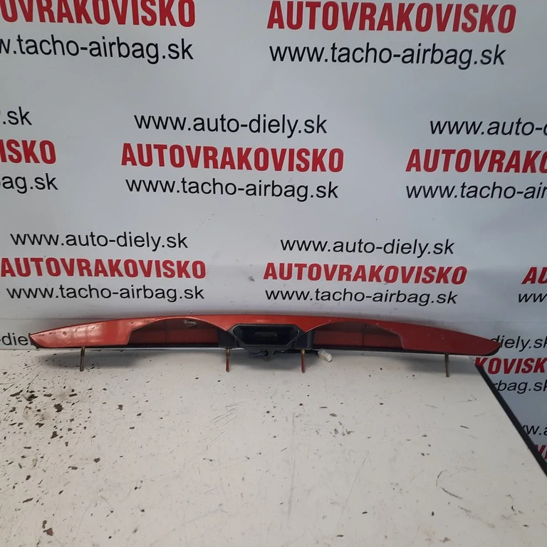 Lišta nad ŠPZ Suzuki Sx4