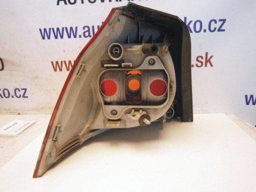 Zadné svetlo VW Golf V
