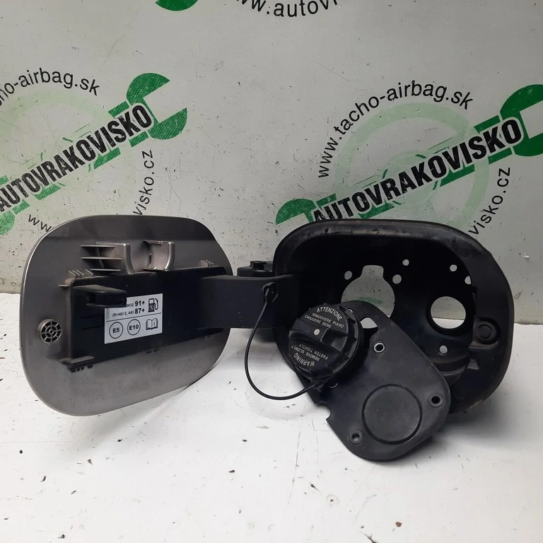 Dvierka nádrže Hyundai i30 II CW combi 81595-G4200