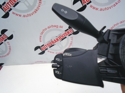 Prepínacia páčka Ford Focus I 98AG13335AD