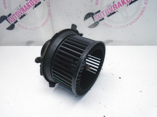 Motorček kúrenia Peugeot 206 1606357480