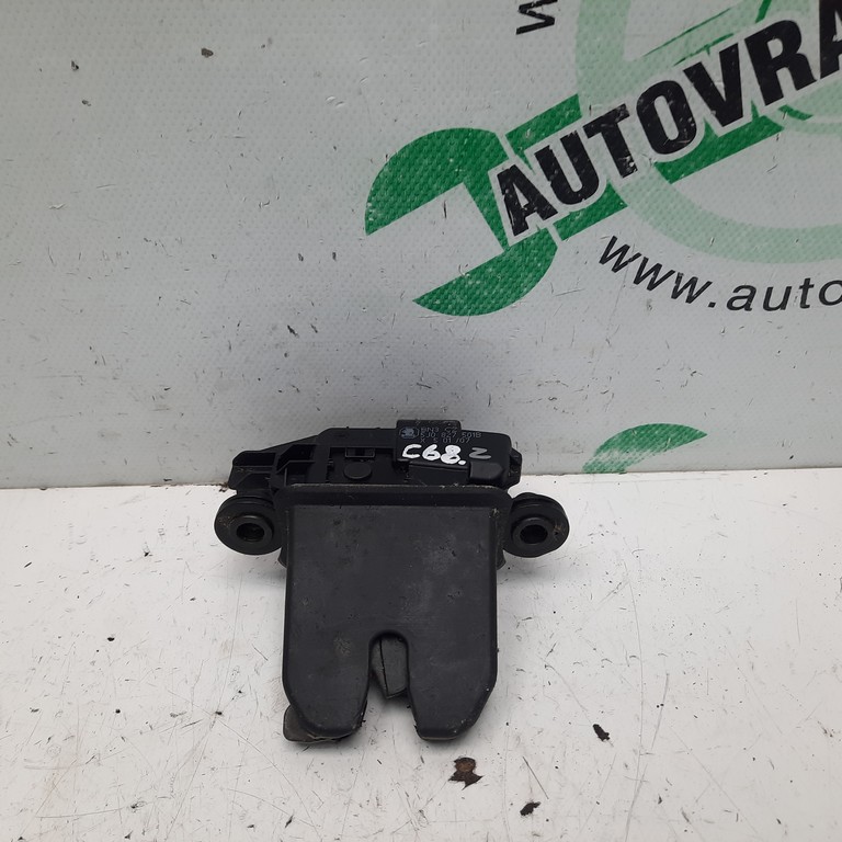 Zámok 5 dvere kufor Škoda Fabia II Roomster 5J0827501B