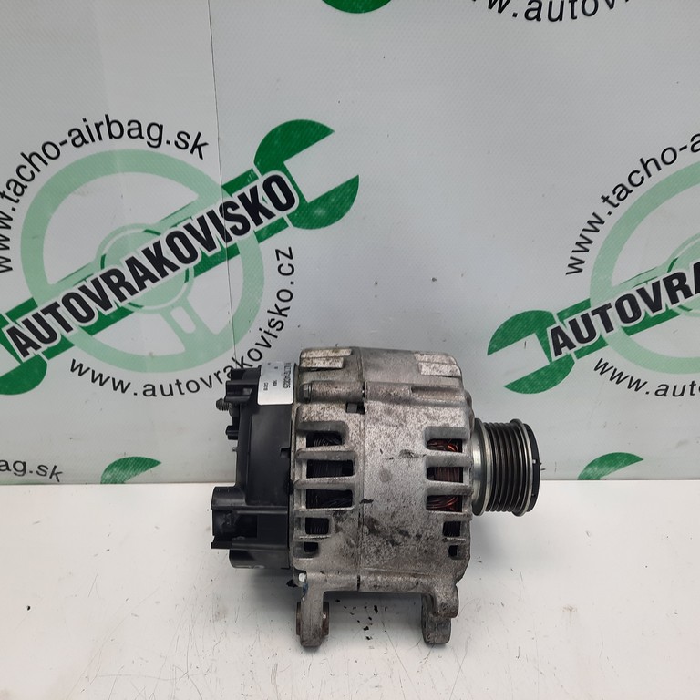 Alternátor VW Passat B7 03L903023F