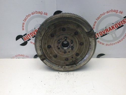 Spojka VW Golf IV 1.9 TDI 038105266AG