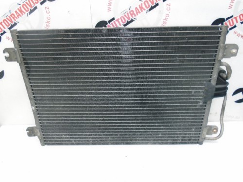 Chladič klimatizácie Renault Megane 7700425843A