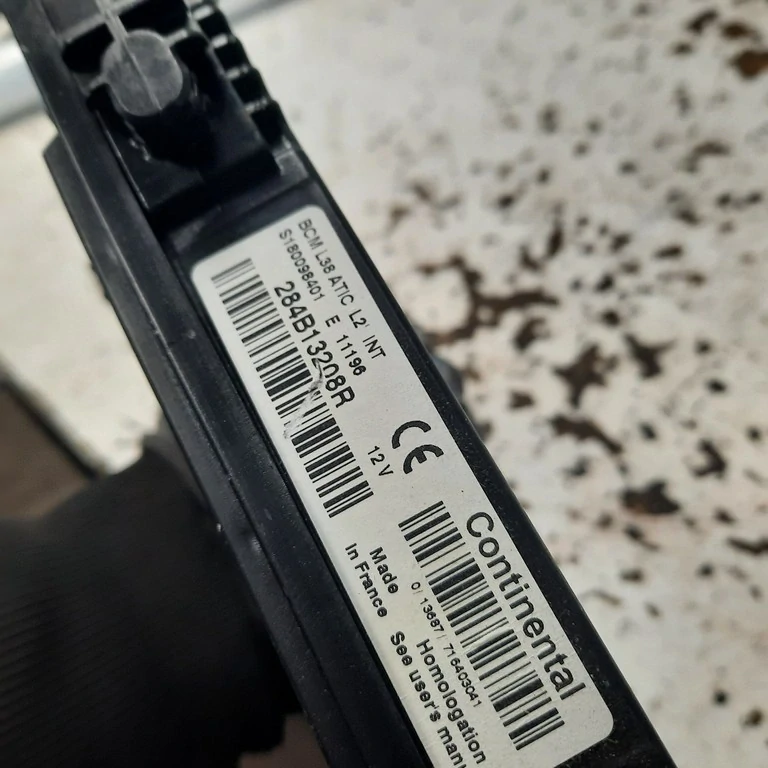 BCM Renault Fluence 284B13208R