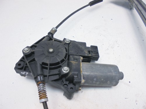 Sťahovanie okna Peugeot 406 9221.F0 LP