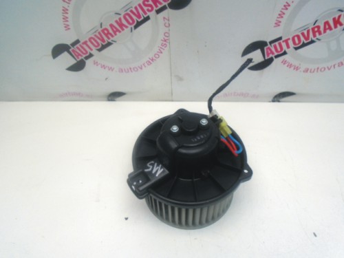 Motorček kúrenia Mitsubishi Carisma 0130111191