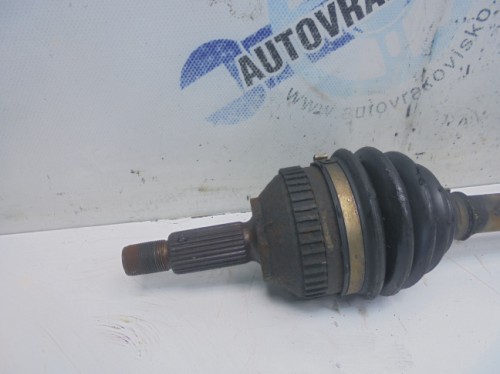 Poloos ľavá Ford Mondeo II 1.8 TD