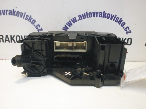 Ovládač kúrenia Skoda Octavia Combi (1Z5)
