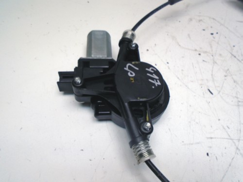 Sťahovanie okna Mazda 2 D65159590B LP