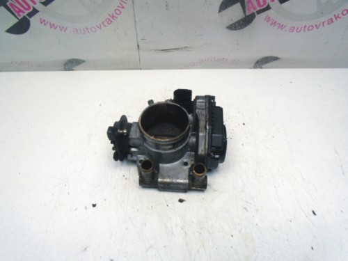 Škrtiaca klapka VW Passat 1.8 20V 058133063H