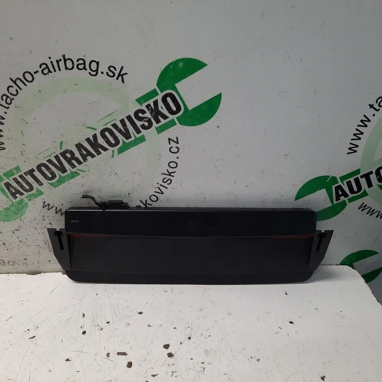 Brzdové svetlo Volkswagen Passat B6 sedan